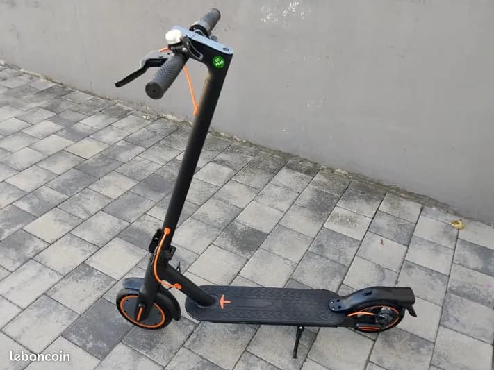 Trottinettes électriques neuves